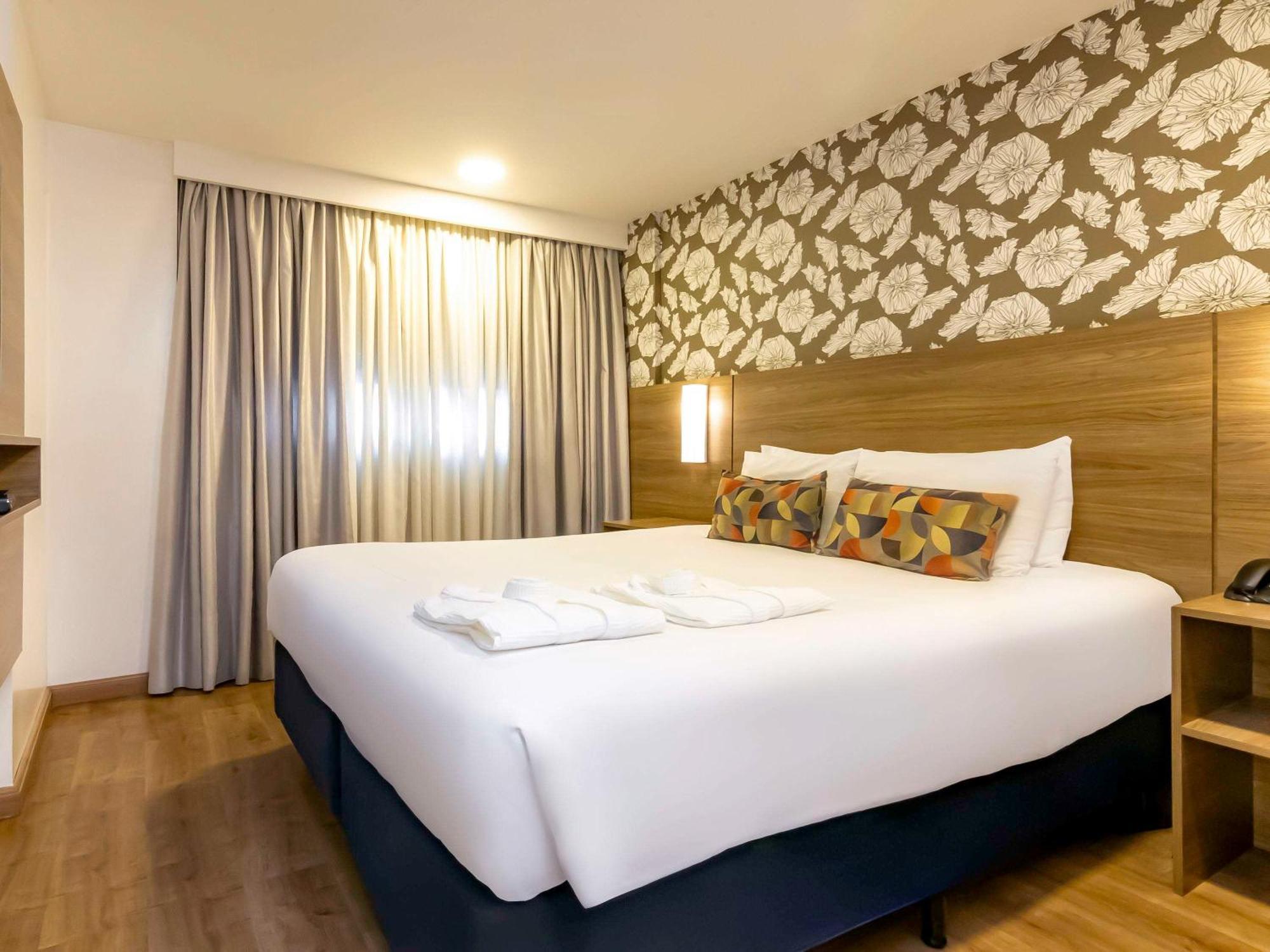 Mercure 7 De Setembro 酒店